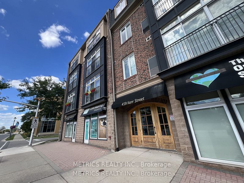 201-459 Kerr Street, Oakville, ON, L6K 3C2