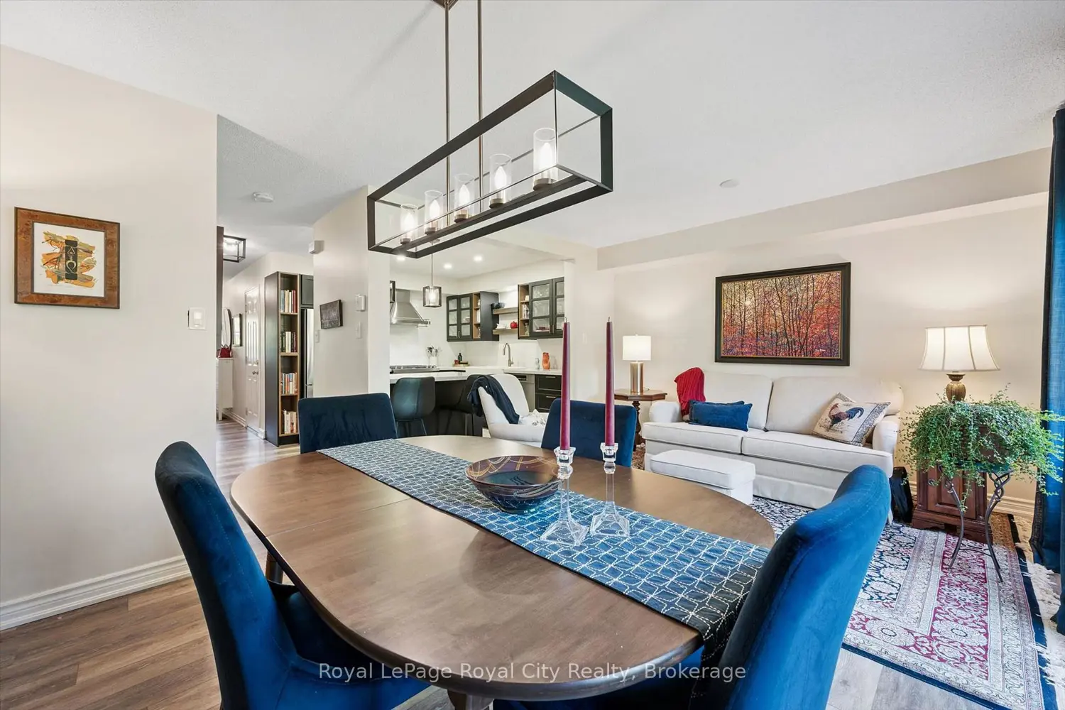 124 Gosling Gardens #12 photo 5
