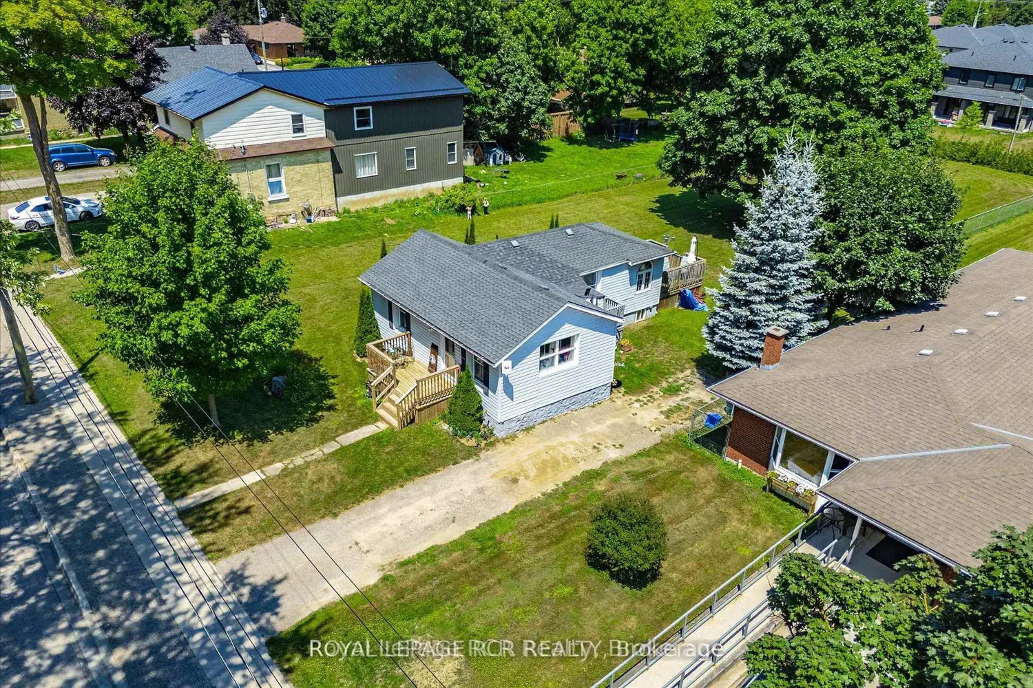 240 Egremont Street photo 3