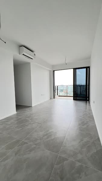 21 Ang Mo Kio Rise photo 3
