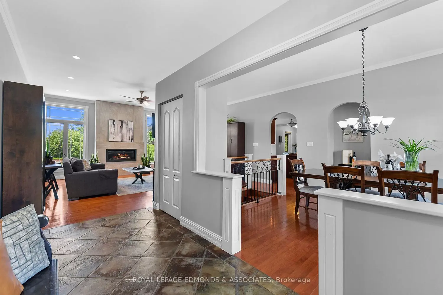 162 Pleasant View Drive photo 4