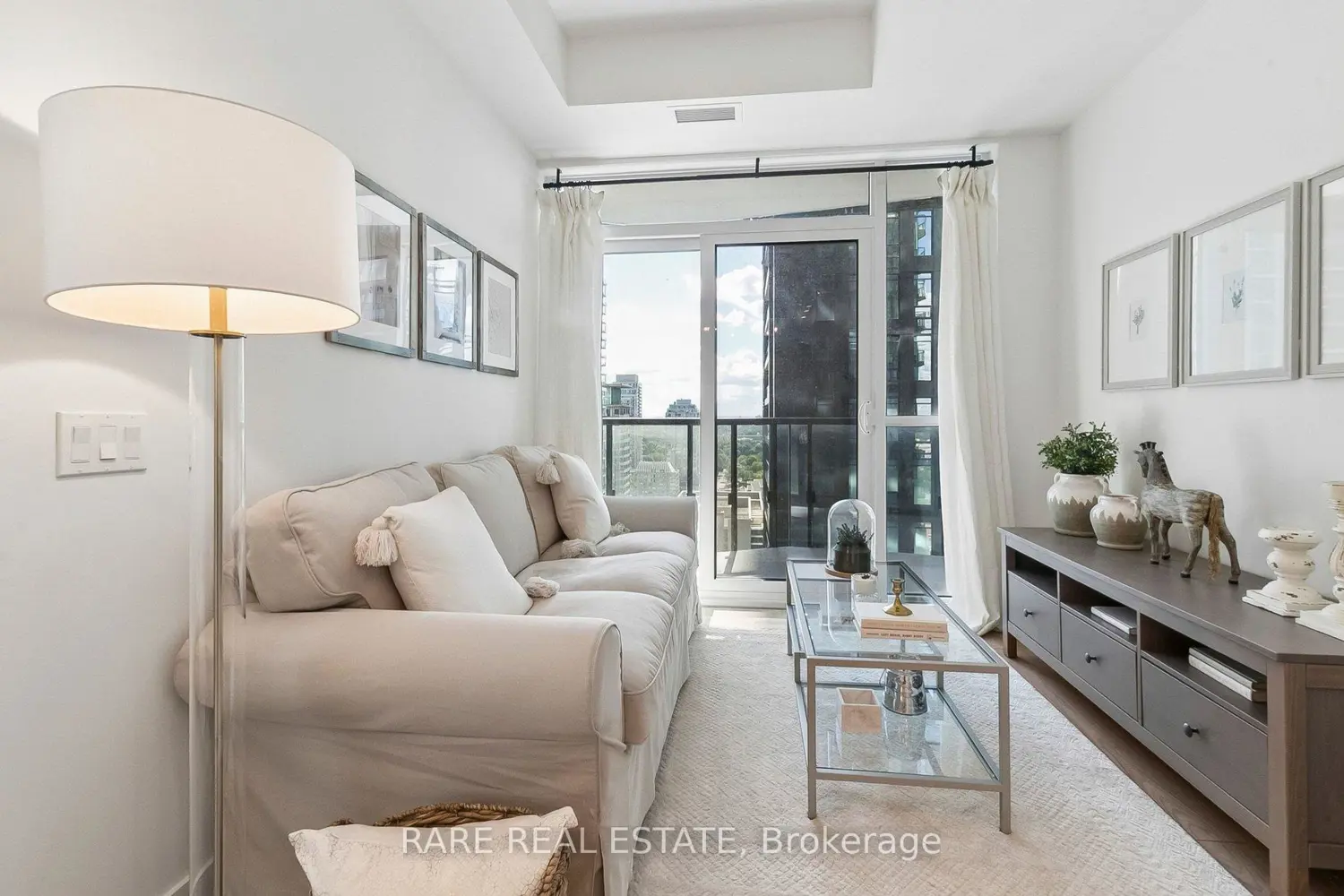 110 Broadway Avenue 2603