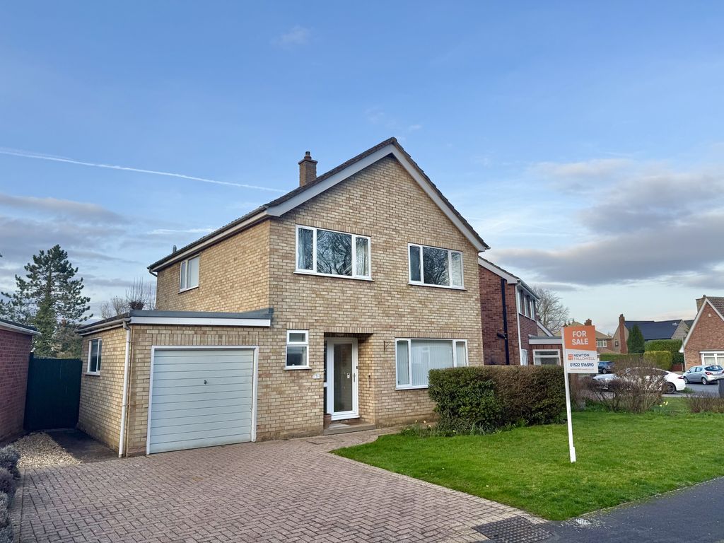 3 bed detached house for salePark View Avenue, Branston LN4