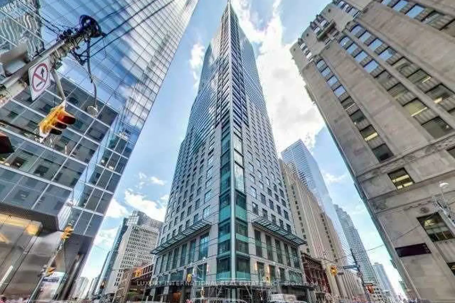 311 Bay Street 4404 photo 4