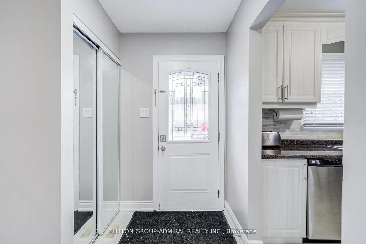 4 Hilda Court