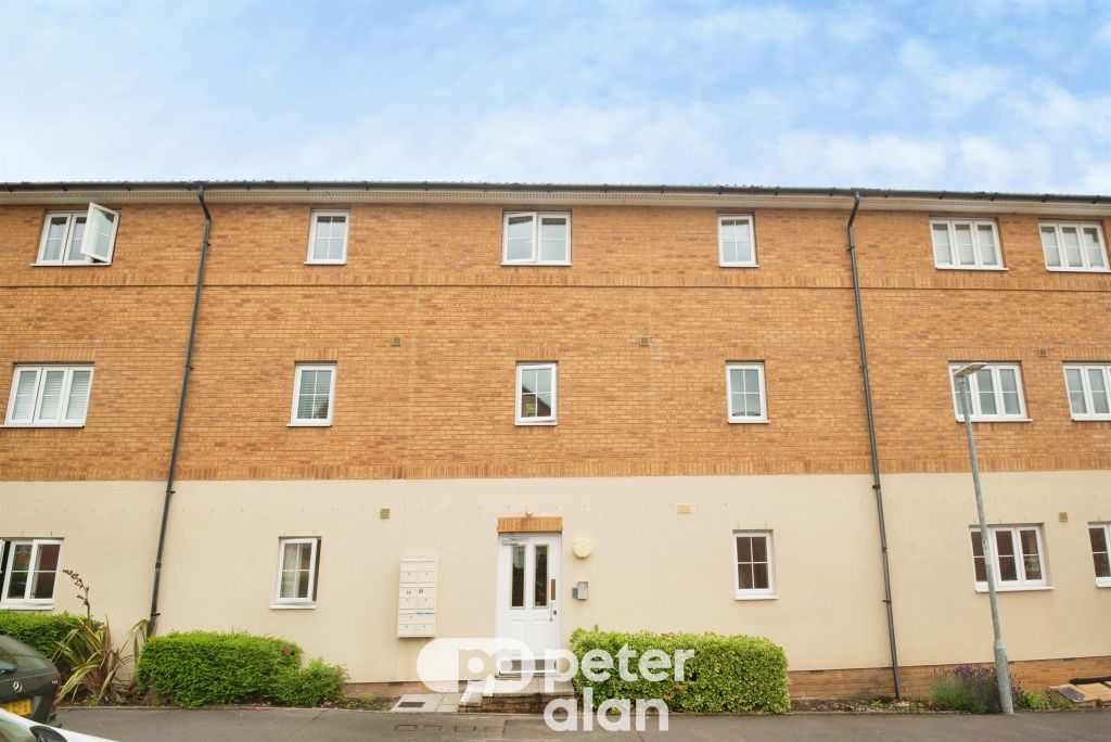 2 bed flat for saleBlaen Bran Close, Cwmbran NP44