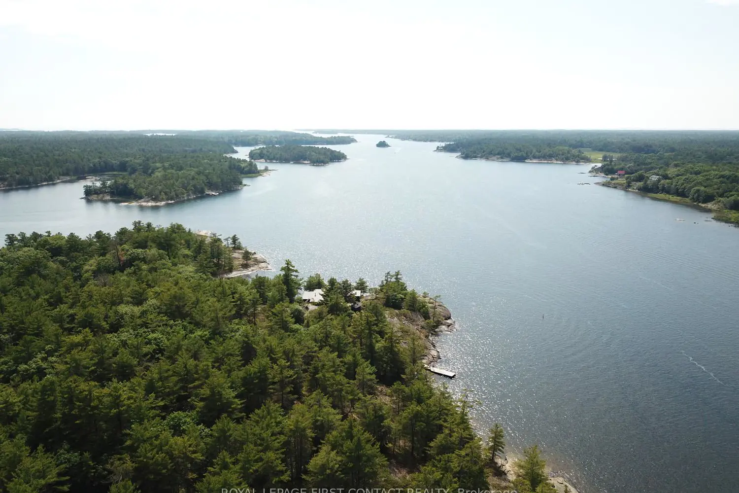 23 A26 Island photo 3