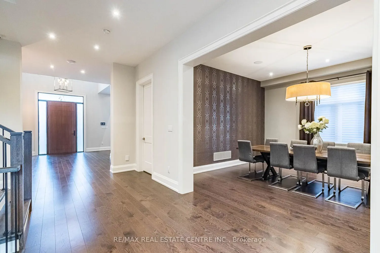 76 Ben Machree Drive photo 3