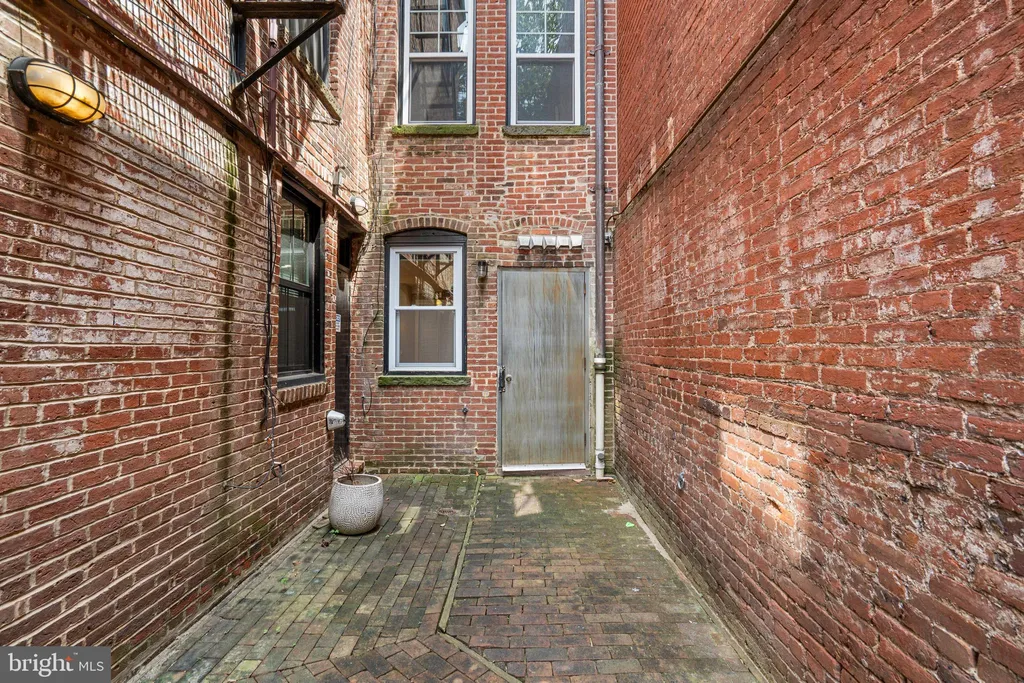 1326 Vermont Avenue NW Unit 4, Washington, DC 20005