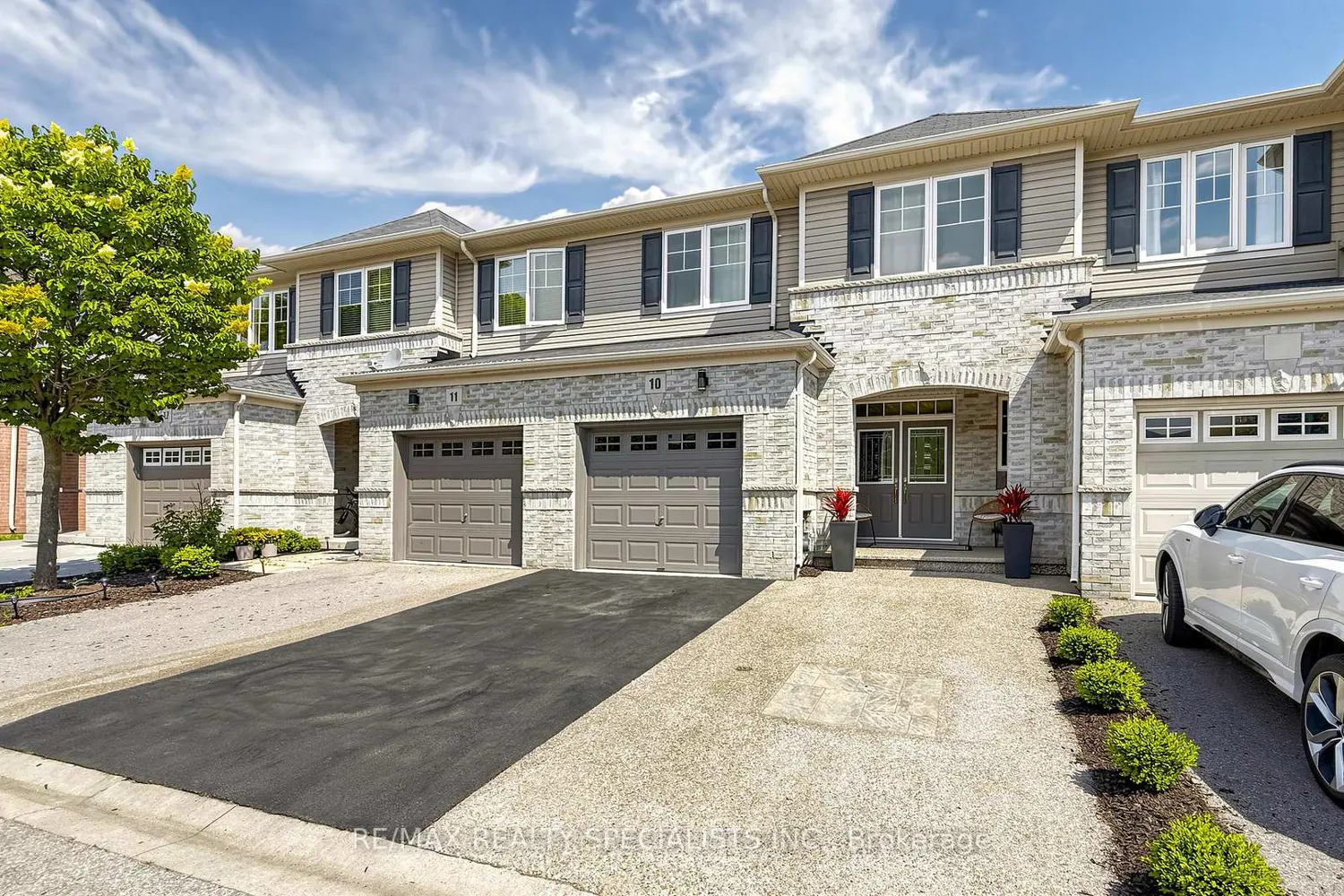 3275 Stalybridge Drive 10