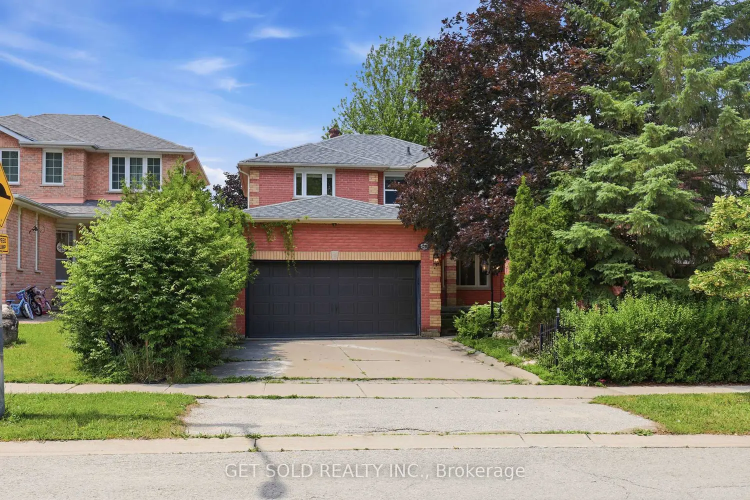28 Hawkins Drive photo 2