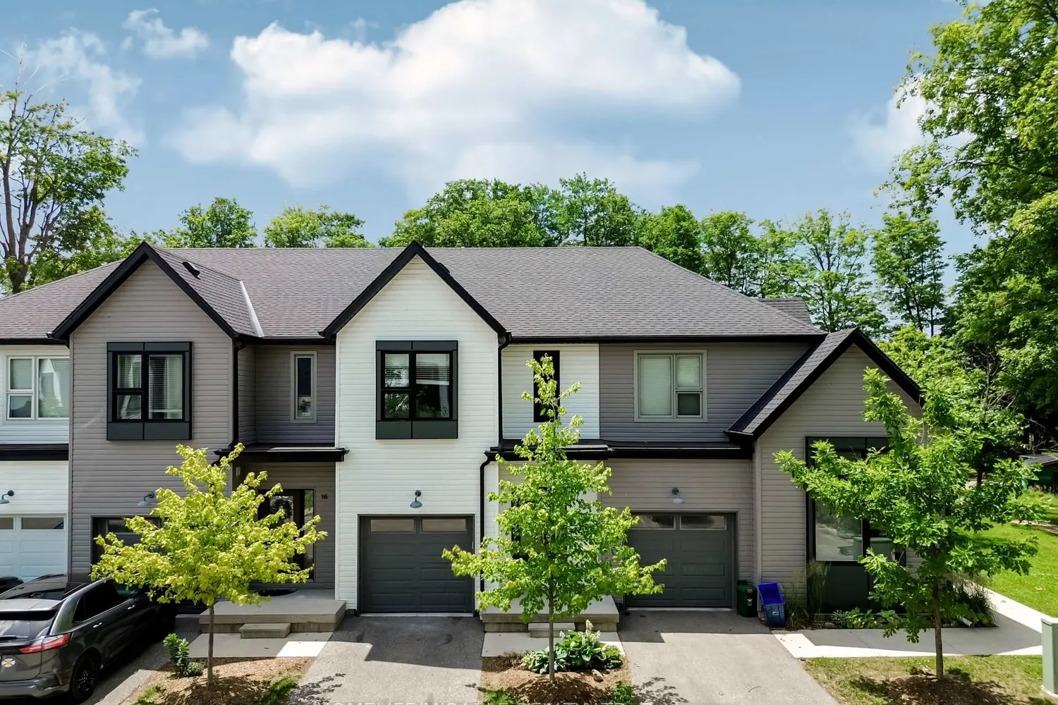 110 Fergus Avenue Unit 17