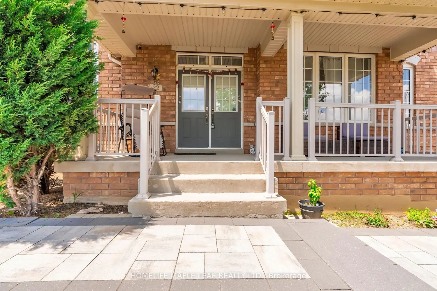 32 Orangeblossom Trail