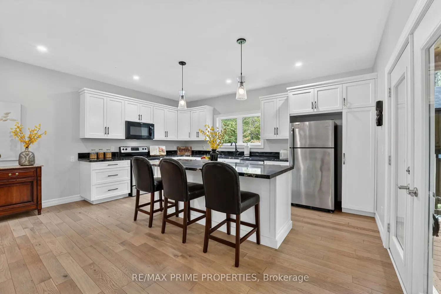 133 Stanley Road photo 4