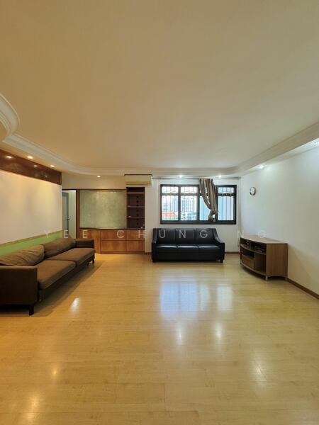 246 Compassvale Road photo 2
