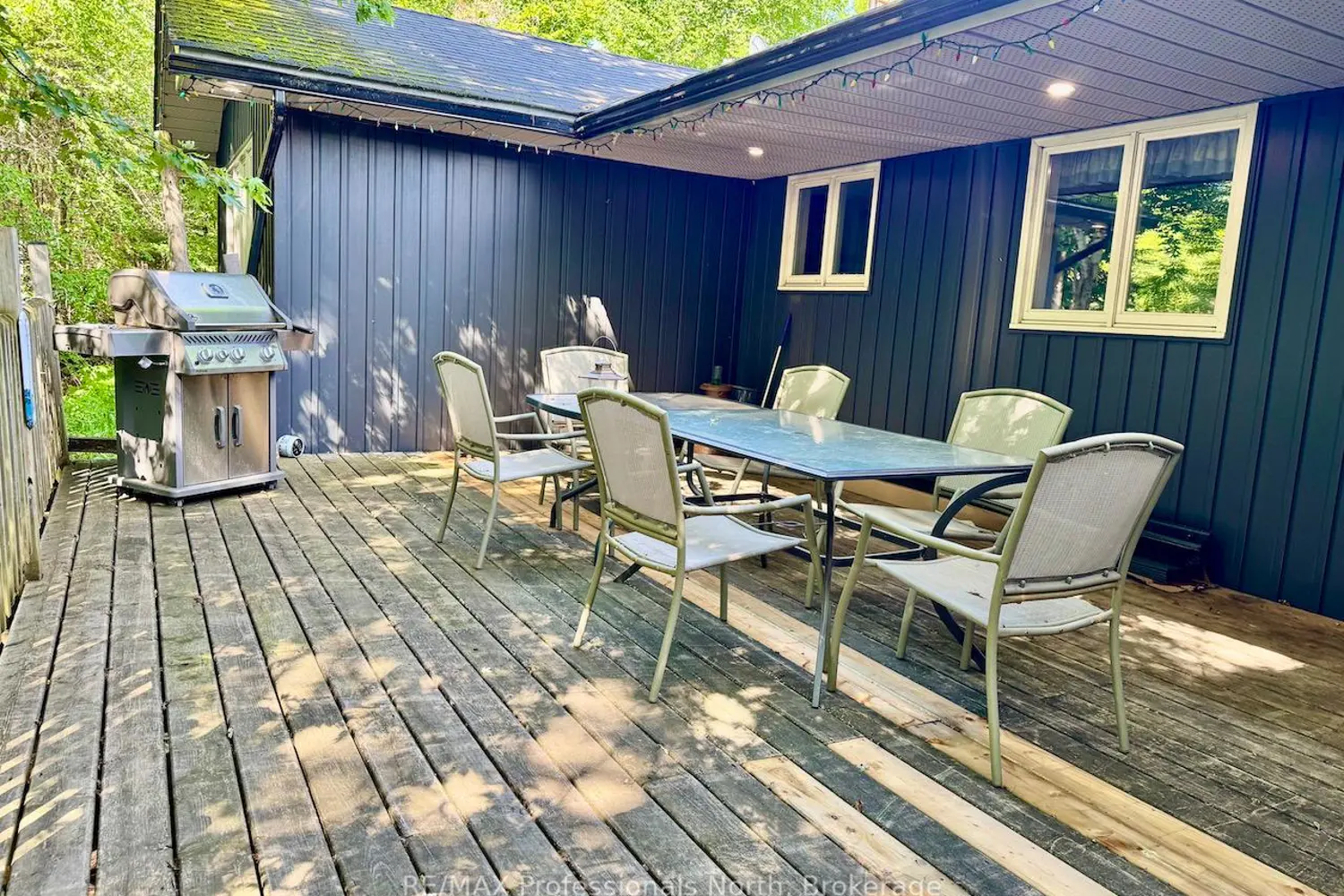 1089 Coumbs Road photo 3