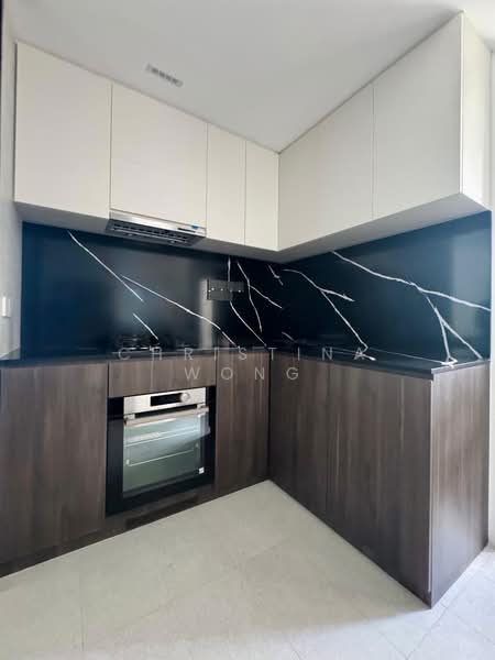 10 Jervois Close photo 2