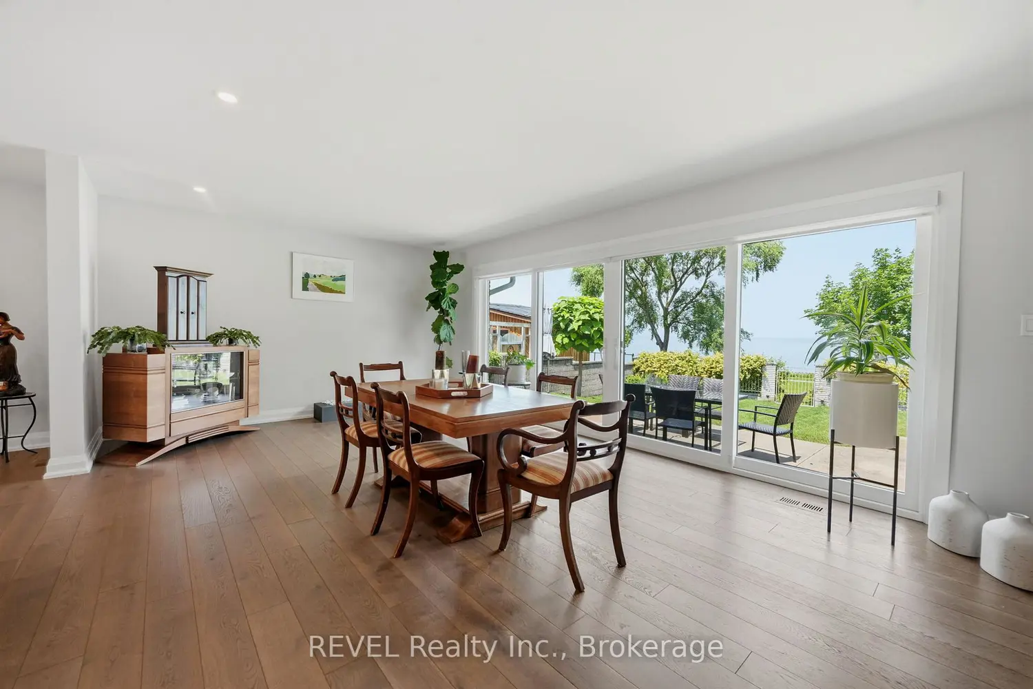 53 Beachview Drive photo 5