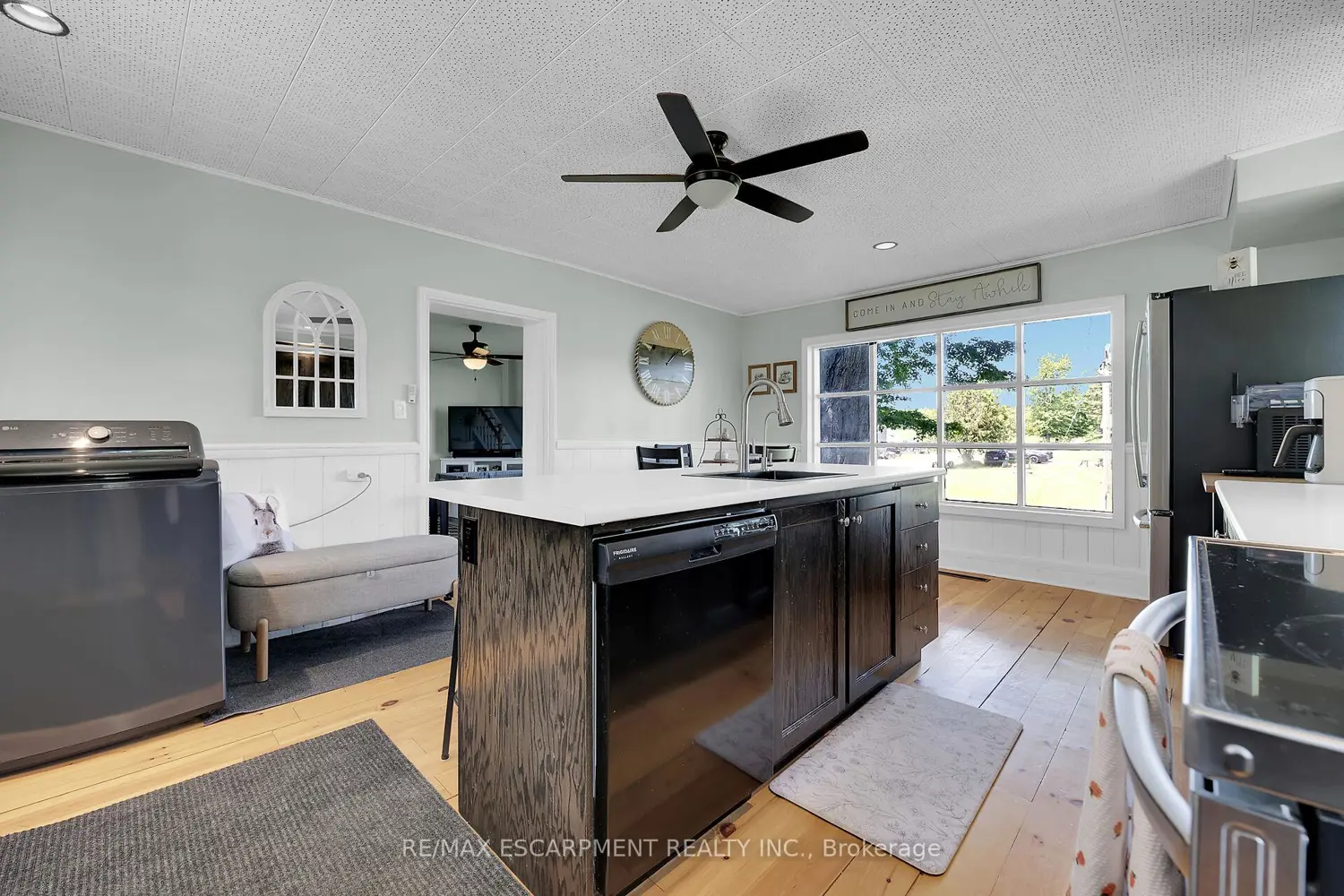 1216 Sawmill Road photo 5