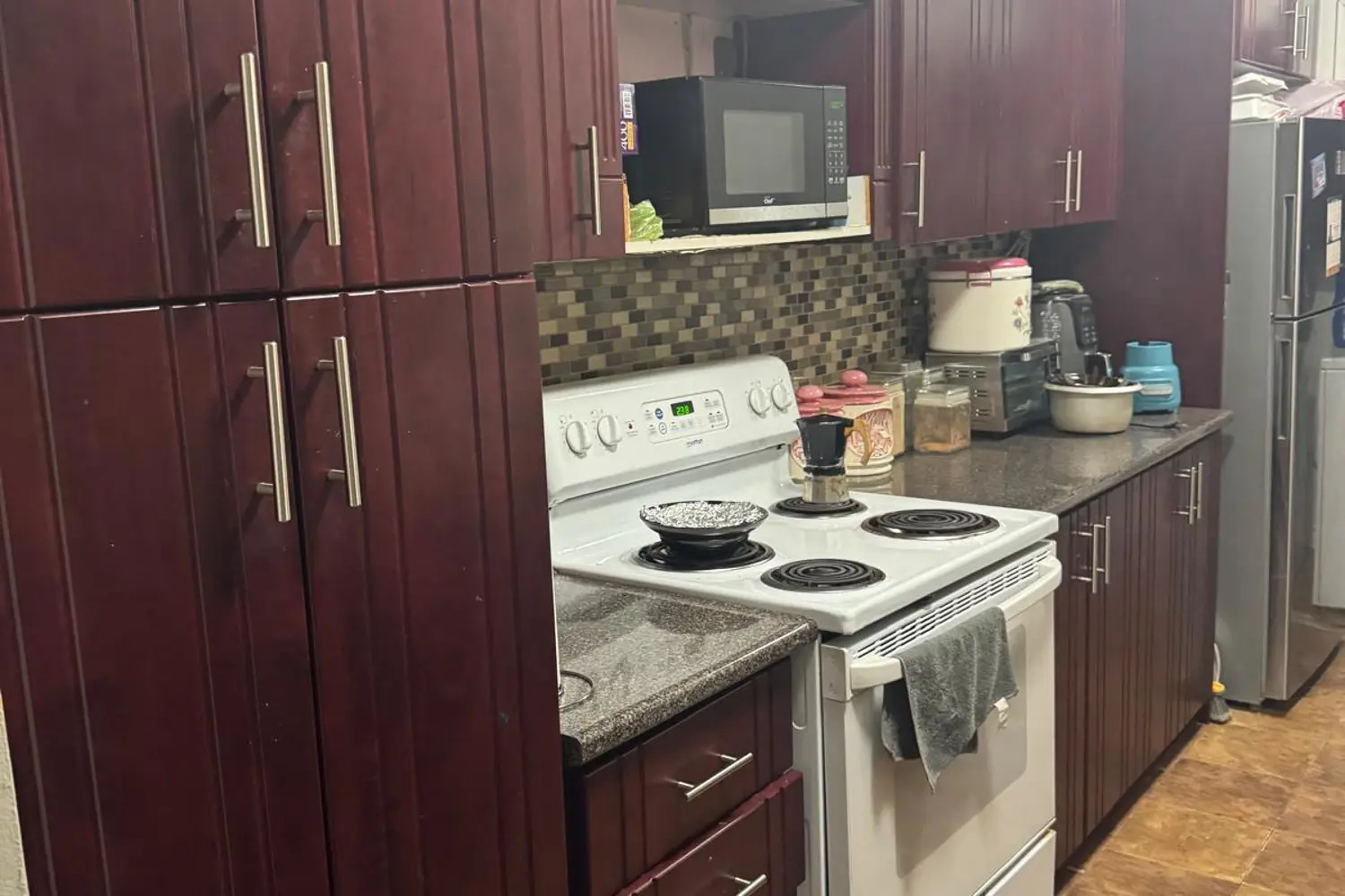 390 Dixon Road 2309 photo 4