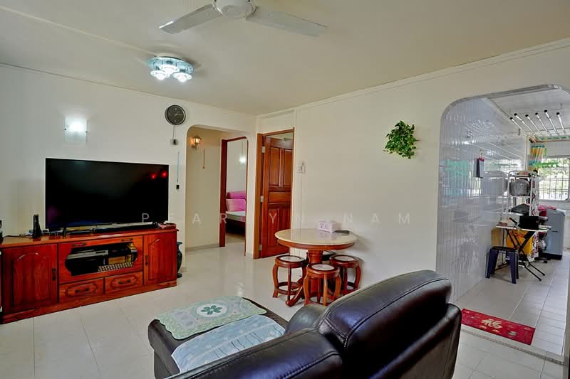 514 Hougang Avenue 10 photo 2