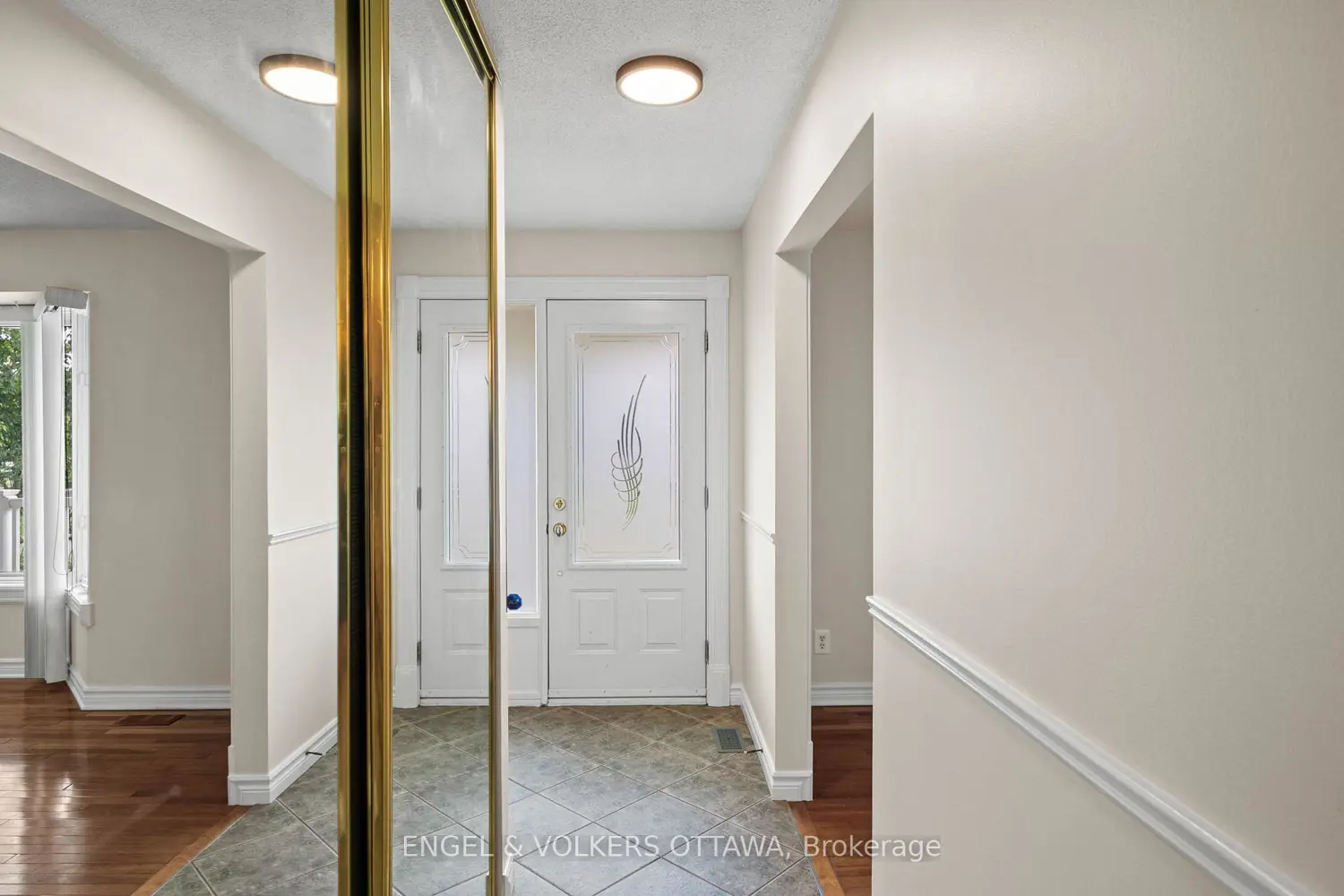 25 Antler Avenue photo 4