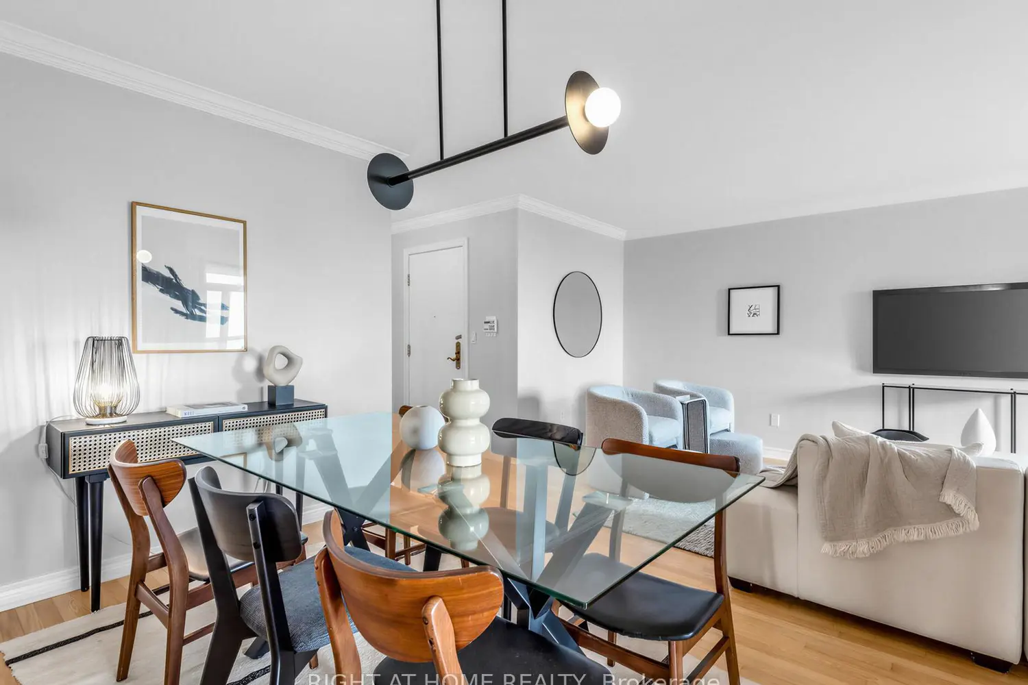 18 Sommerset Way 2206 photo 4