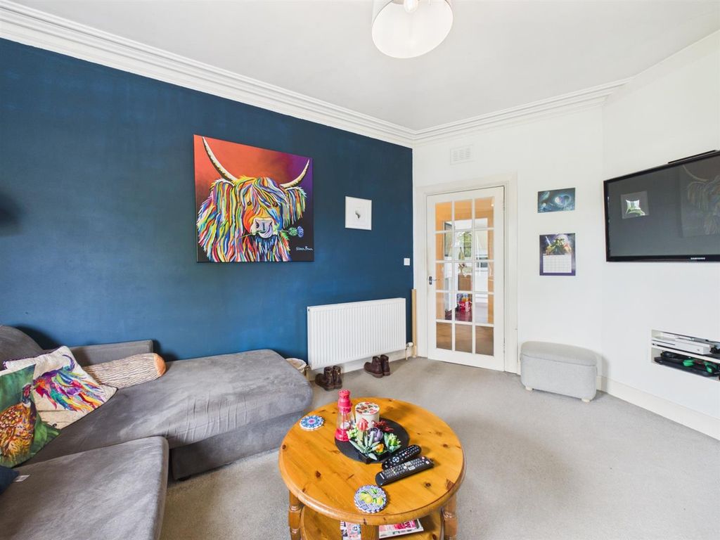 2 bed flat for sale93 Glover Street, Perth PH2 photo 3