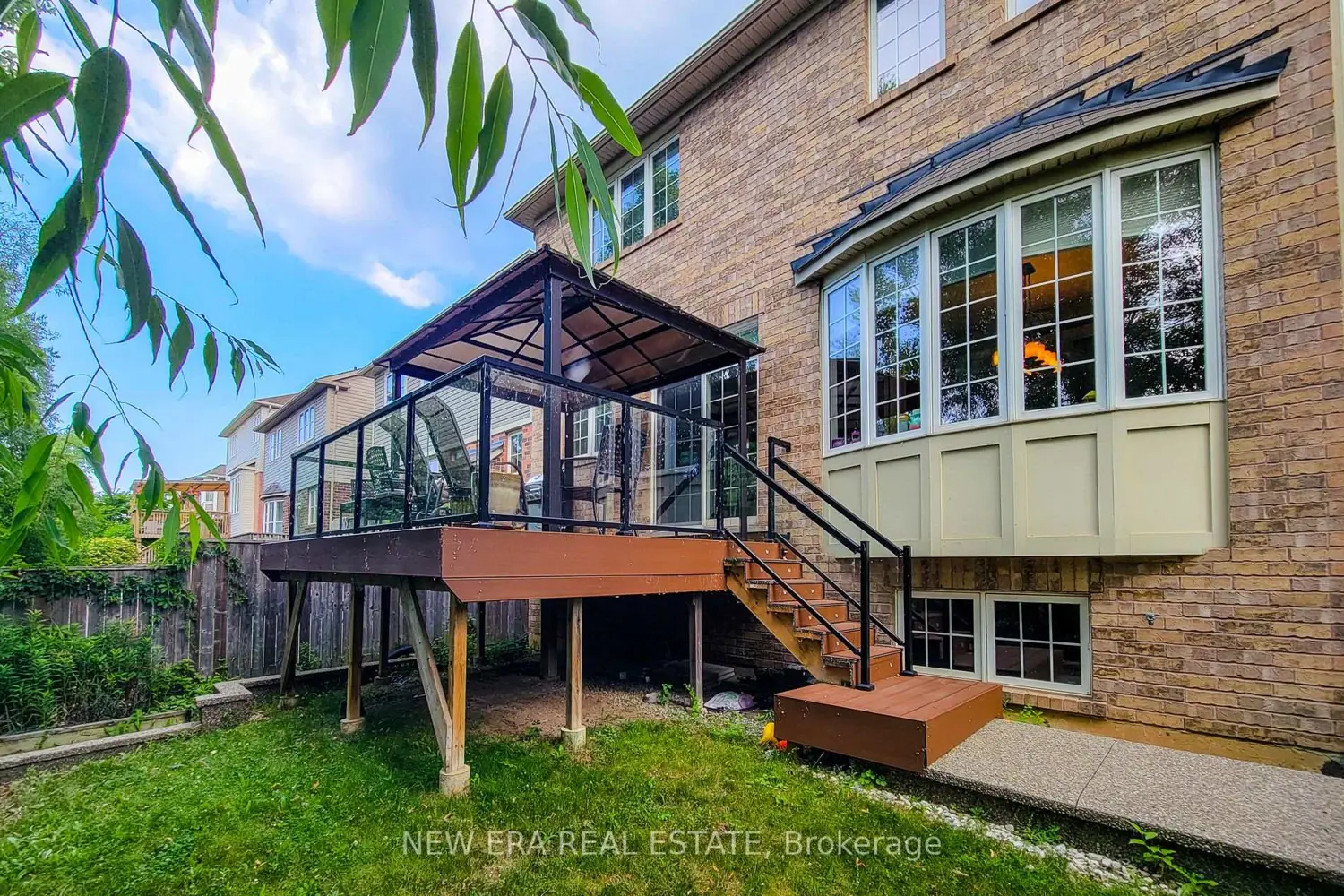 128 Montreal Circle photo 2