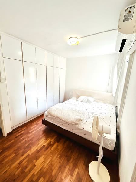 141 Jalan Bukit Merah photo 2