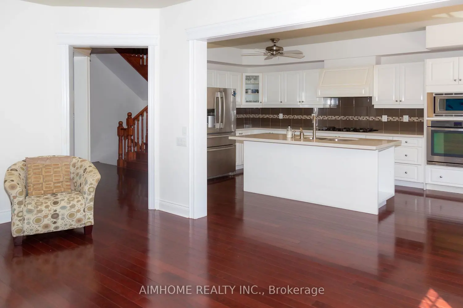 61 Westbury Court photo 3