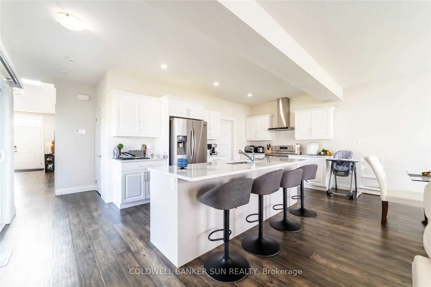 1301 Sandbar Street photo 5