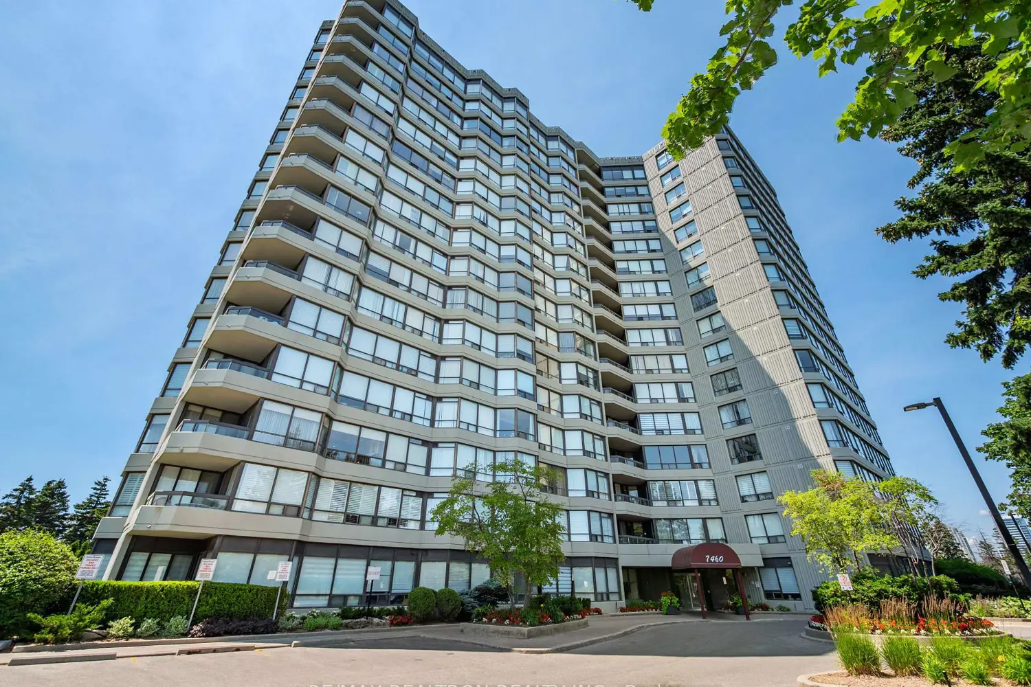 7460 Bathurst Street 503