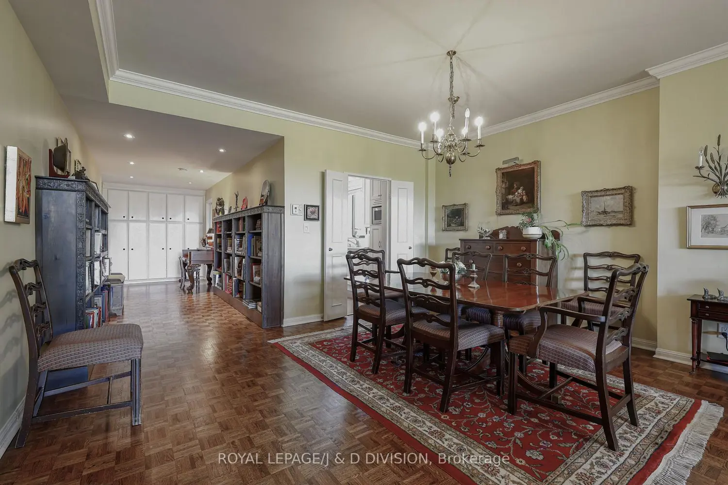 407 Walmer Road 401 photo 5