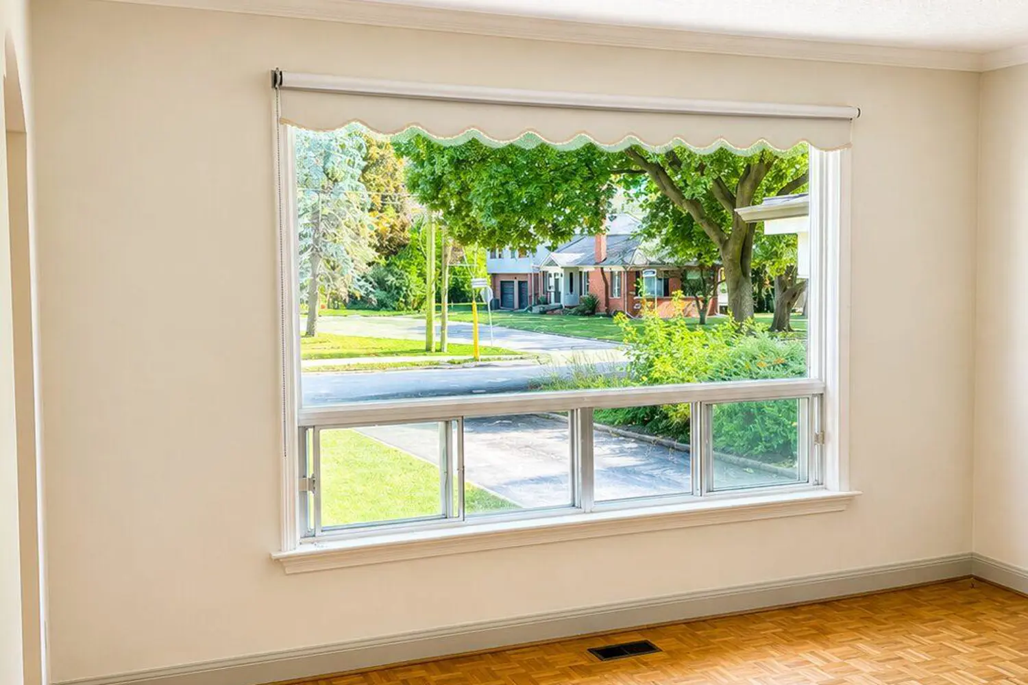 100 Ballacaine Drive photo 4