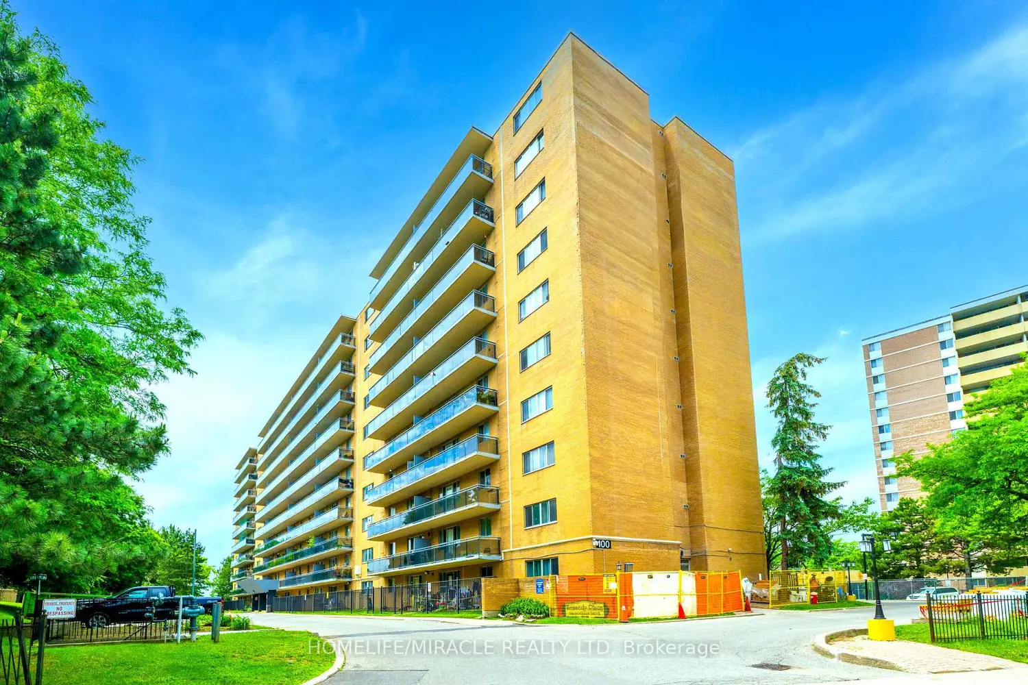 100 Dundalk Drive 707