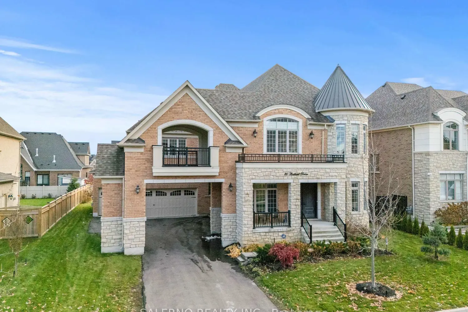 20 Ballard Drive photo 2