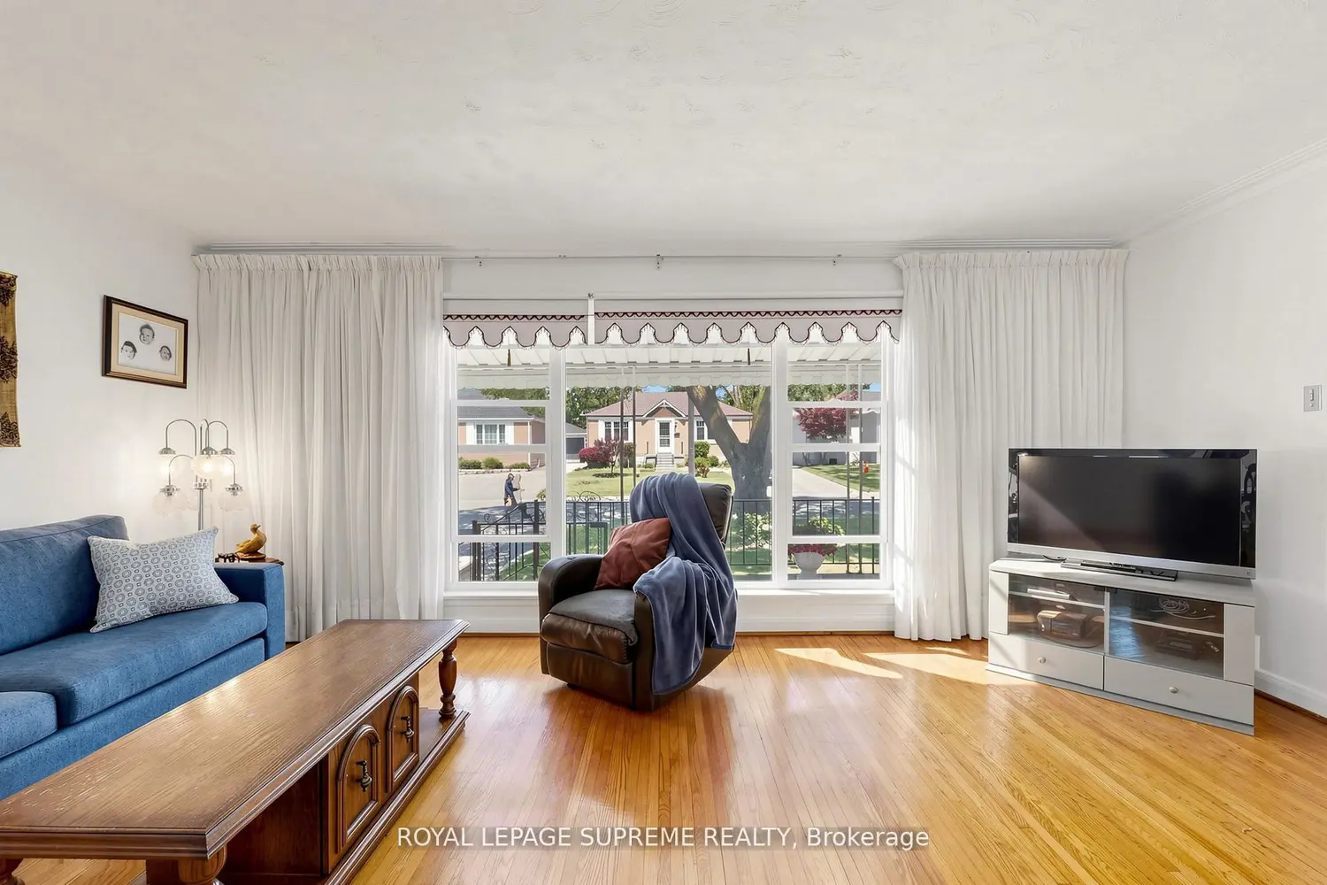 243 Epsom Downs Drive photo 2
