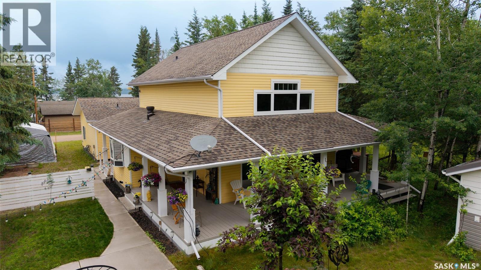 301 Christel CRESCENT