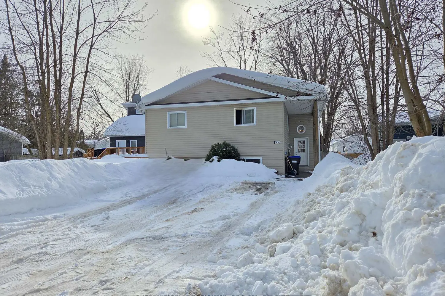 3414 Lee Avenue photo 2
