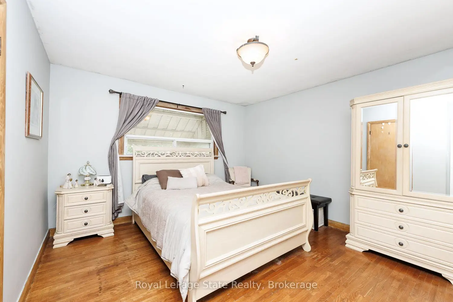 249 Mcneilly Road photo 5