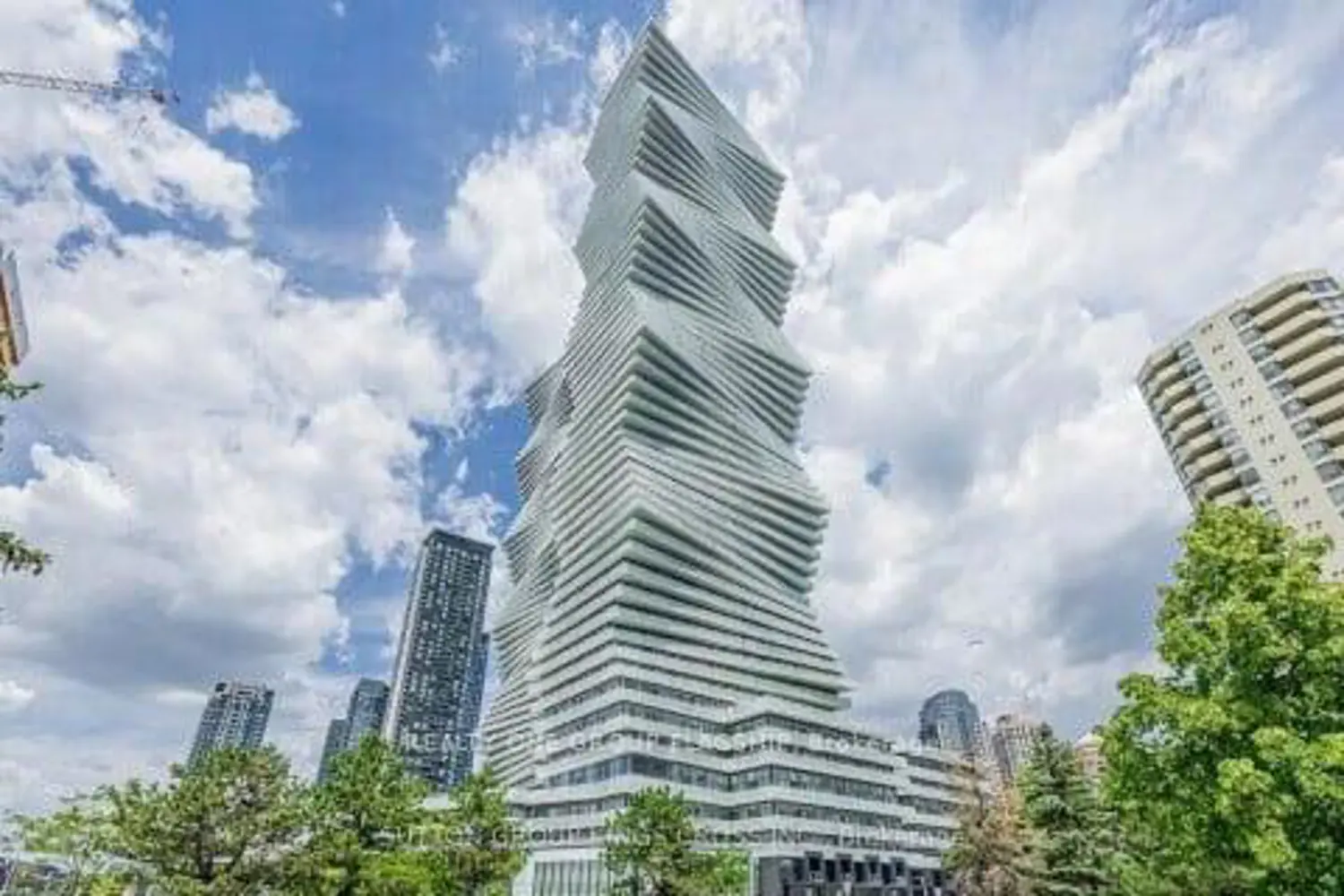 3883 Quartz Road 1809