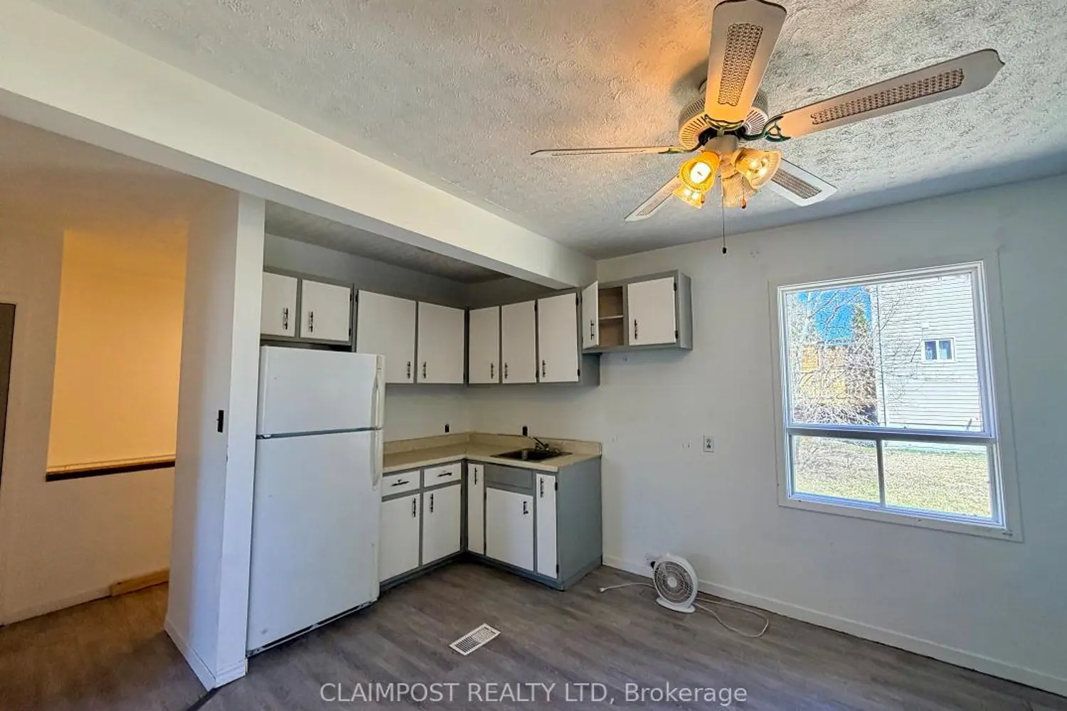 473 Eighth Avenue photo 3