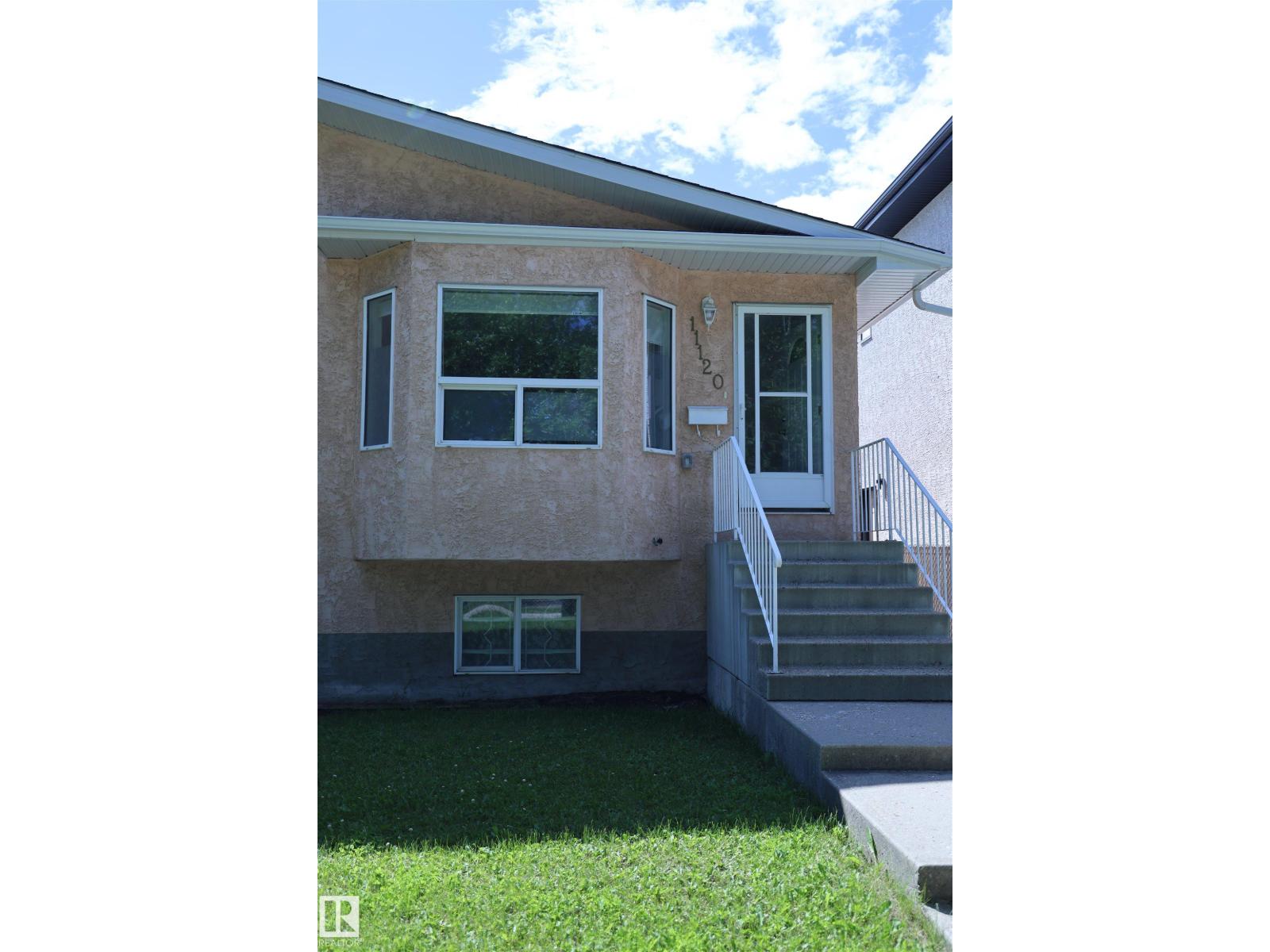 11120 132 ST NW