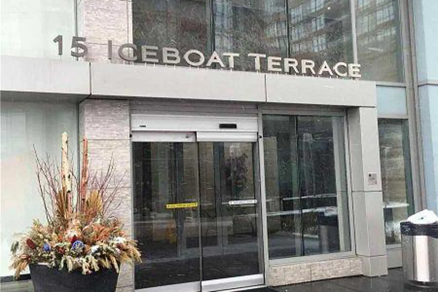 15 Iceboat Terrace 1201 photo 2