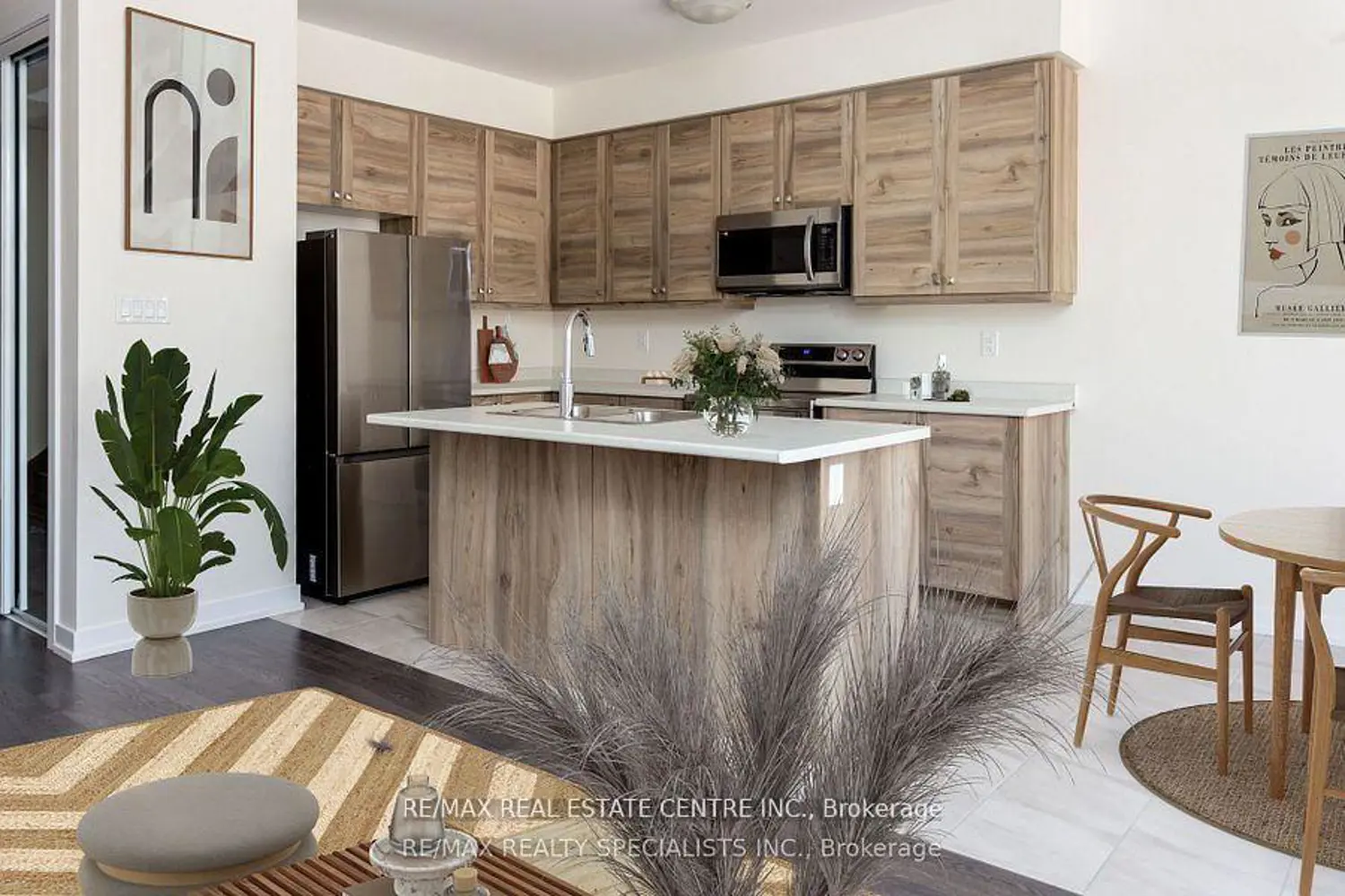 16 Monteith Drive photo 4