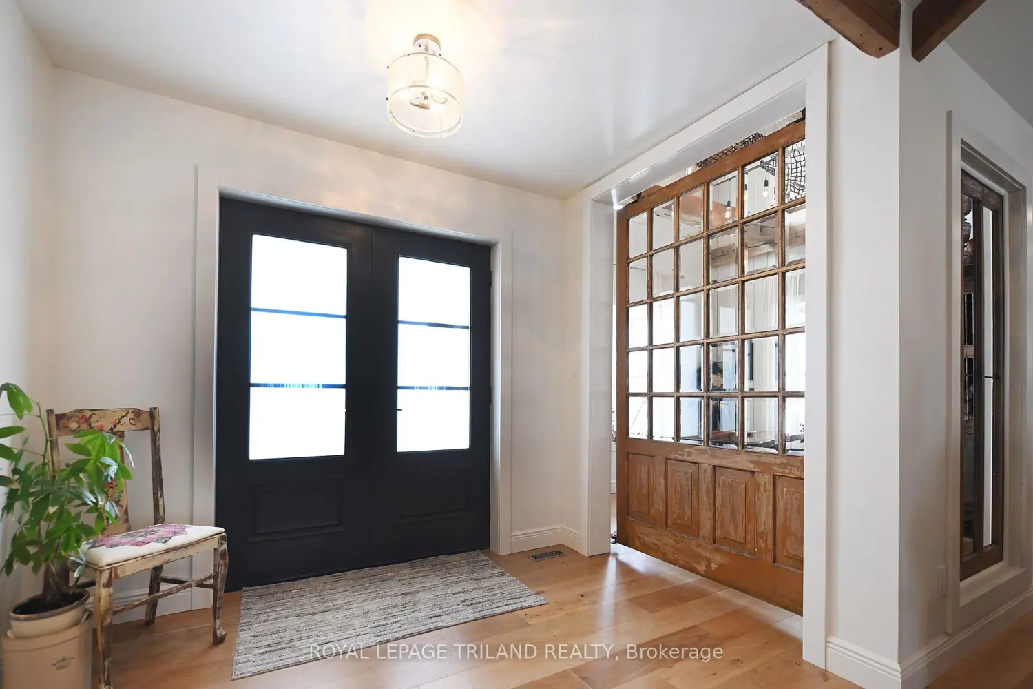 5540 Carriage Road photo 5