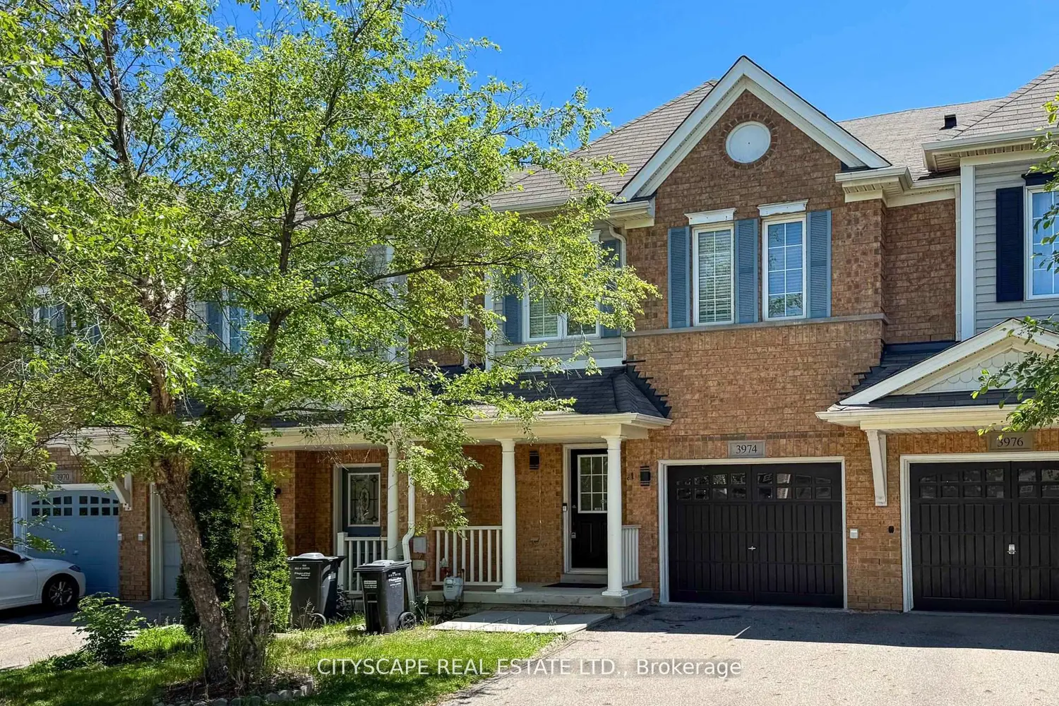 3974 Stardust Drive photo 2