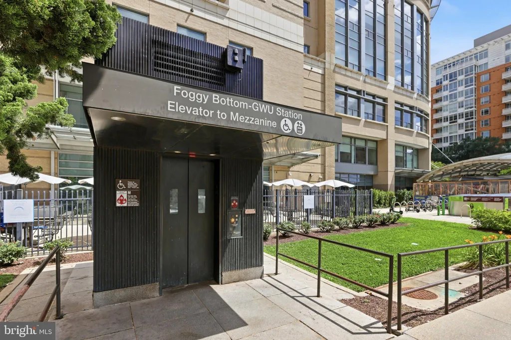 922 24th Street NW Unit 418, Washington, DC 20037