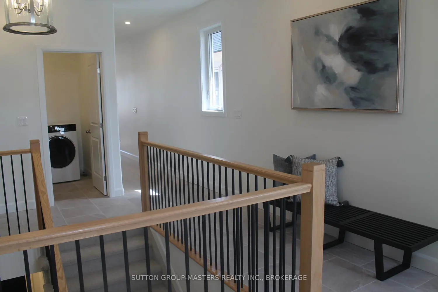 251 Pratt Drive photo 2